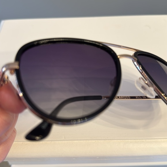 Quay aviator sunglasses - Picture 3 of 4